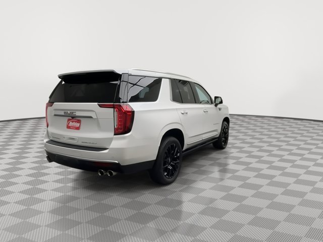 Used 2024 White Frost Tricoat GMC Denali image 43