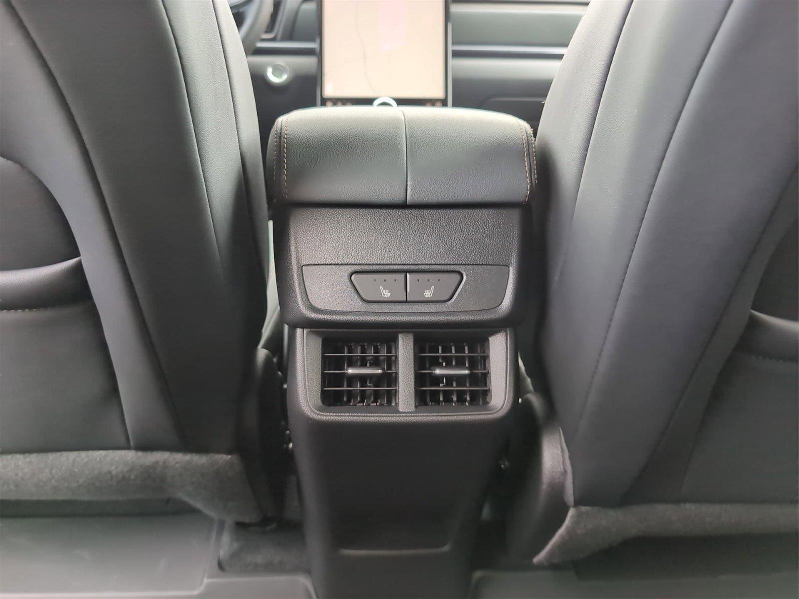 Used 2026 Sterling Metallic GMC AT4 image 13