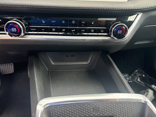 New 2026 Mosaic Black Metallic Chevrolet LT image 19