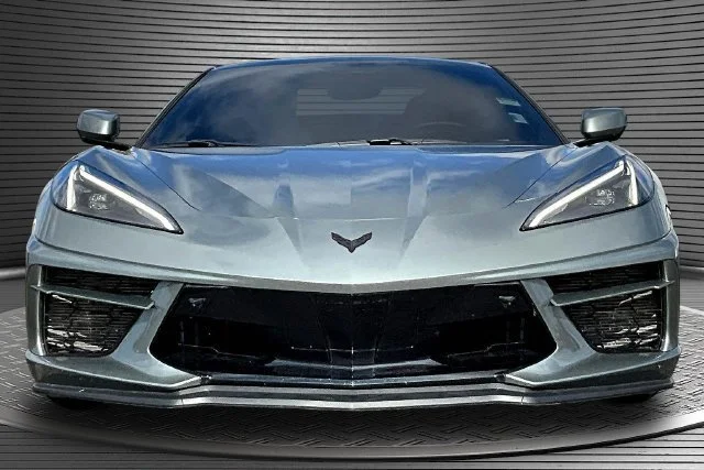 Used 2023 HYPERSONIC GRAY METALLIC Chevrolet 2LT image 2