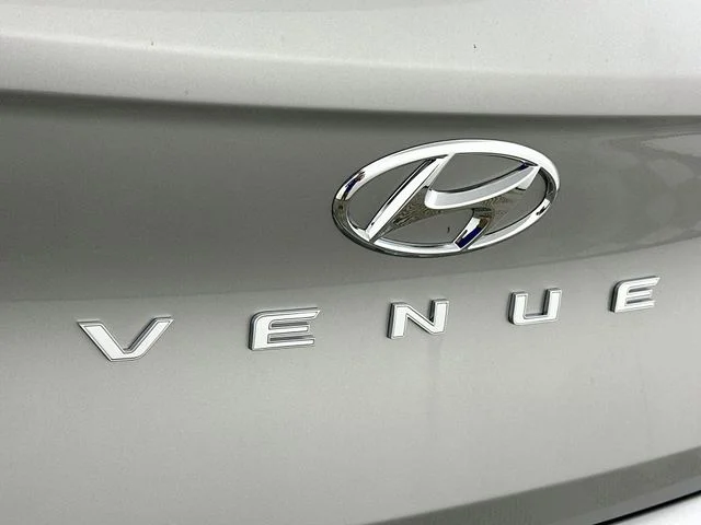 New 2026 Silver Hyundai SEL image 23