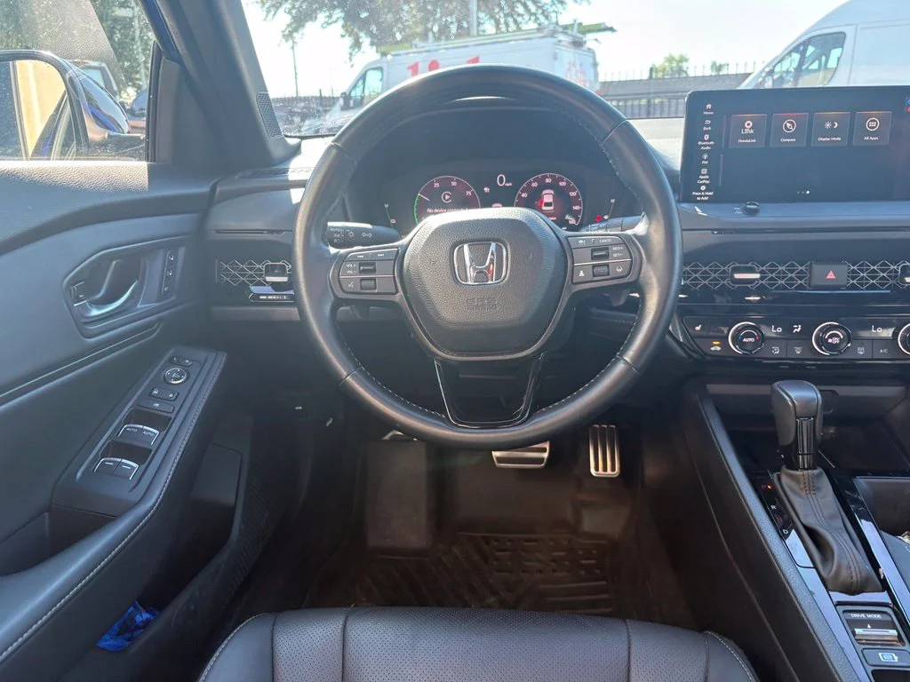 Used 2025  Honda Sport-L image 6