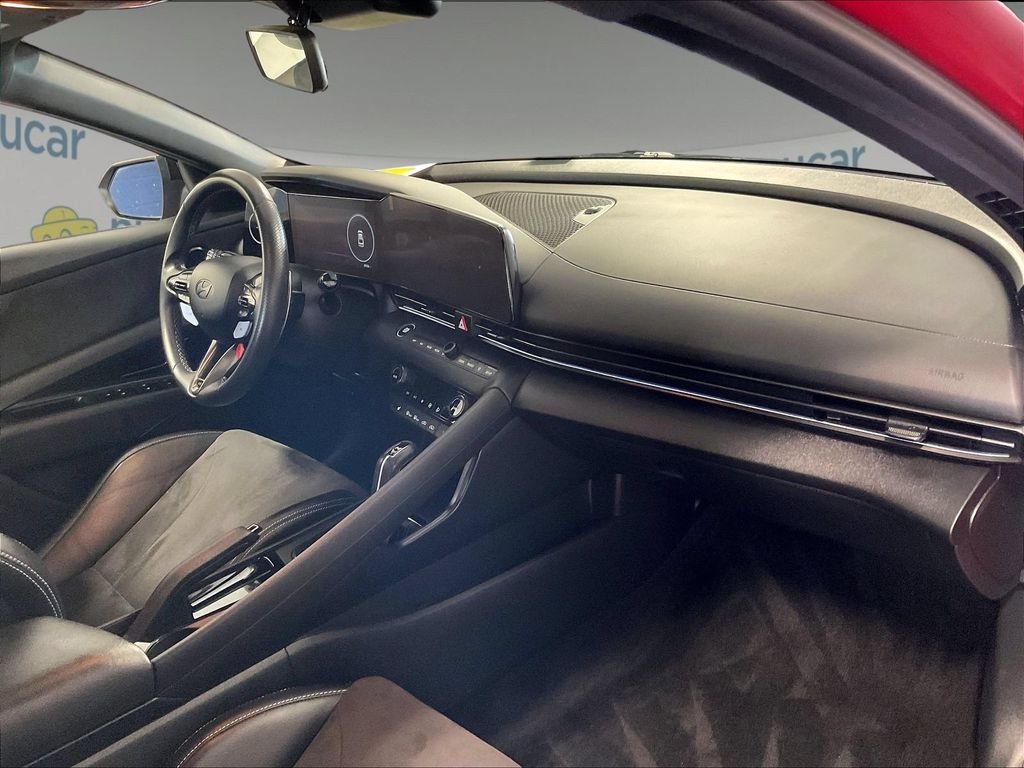 Used 2025 Red Hyundai Base image 14