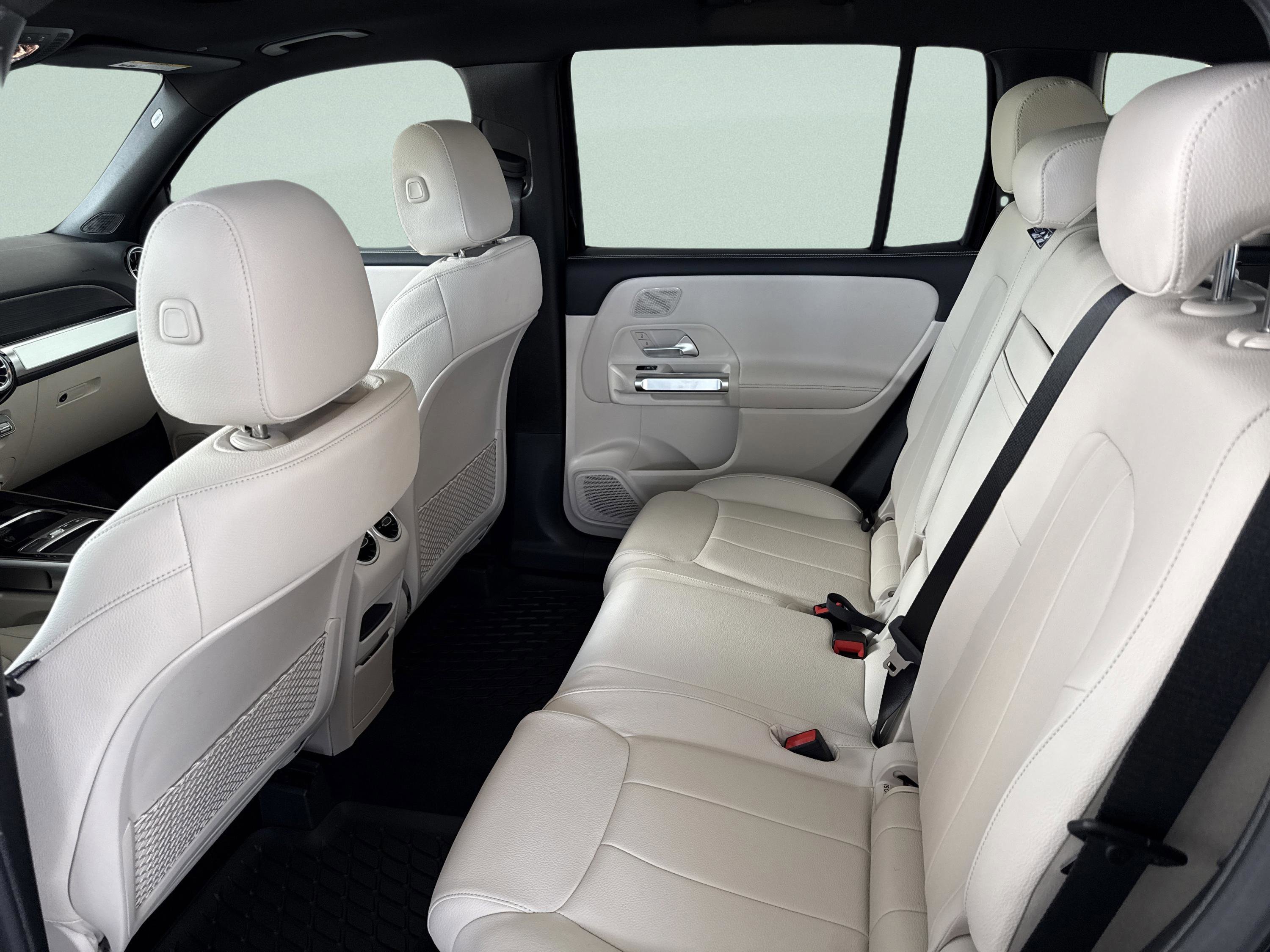 New 2026 Night Black Mercedes-Benz GLB 250 image 26