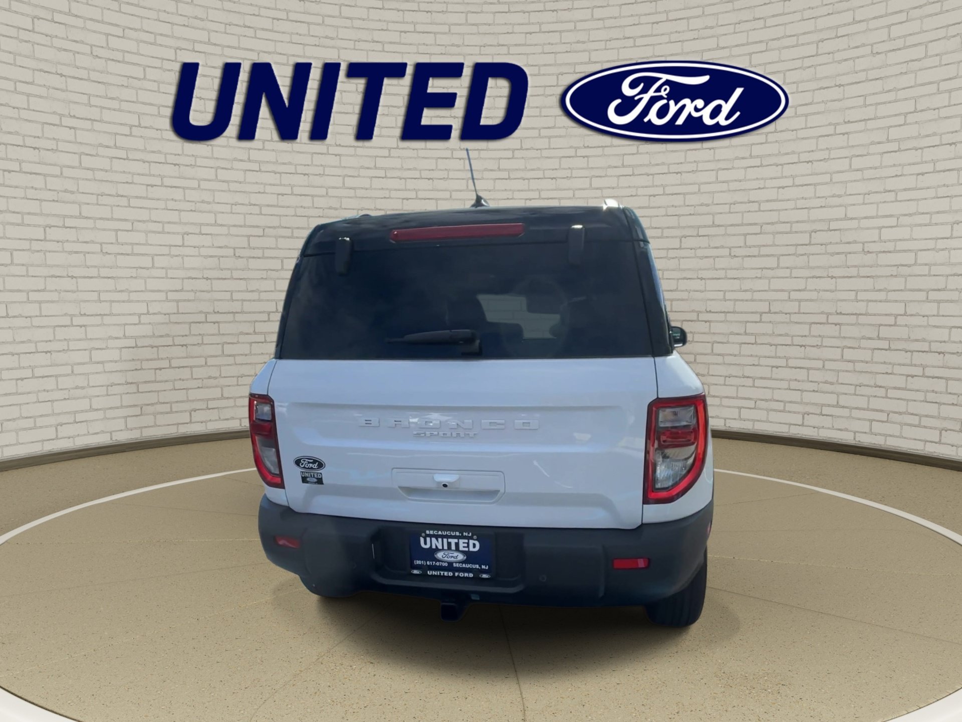 New 2026 Oxford White Ford Outer Banks® image 7