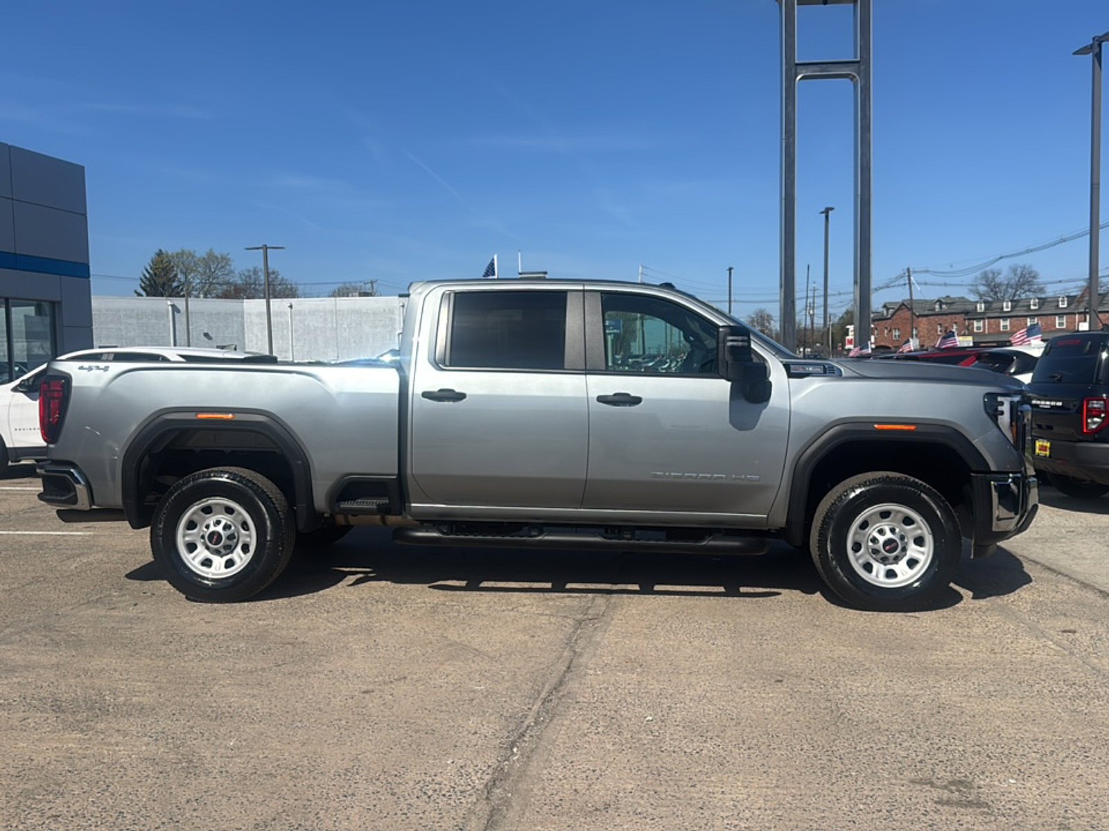 2024 GMC Sierra 2500HD Pro - Photo 9
