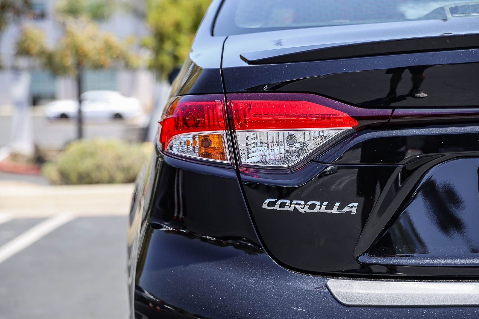 New 2026 Midnight Black Metallic Toyota  SE image 7