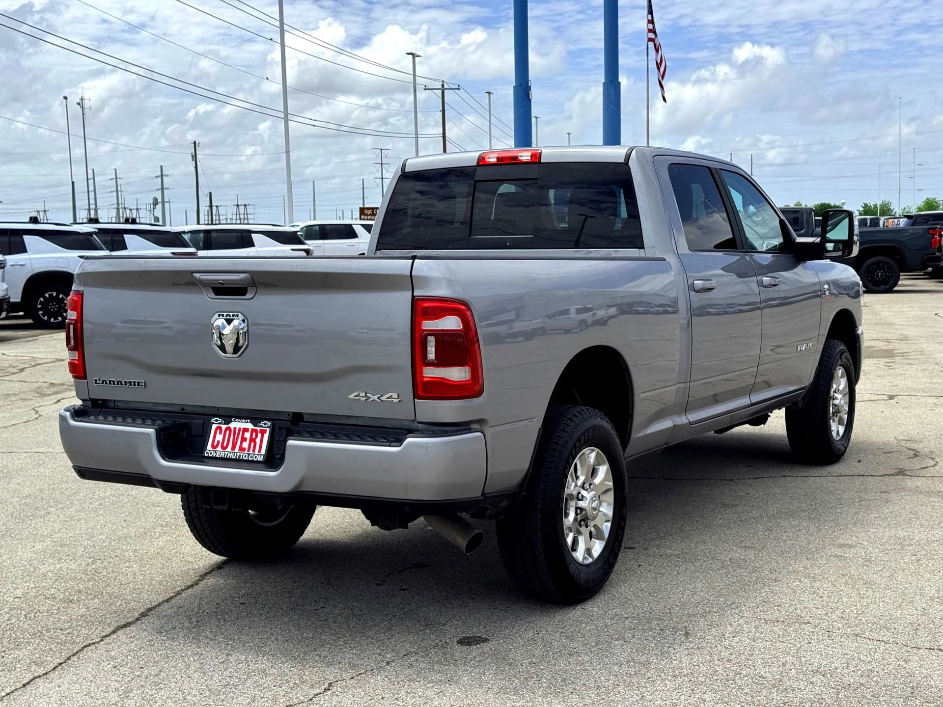 Used 2024  Ram Laramie image 7