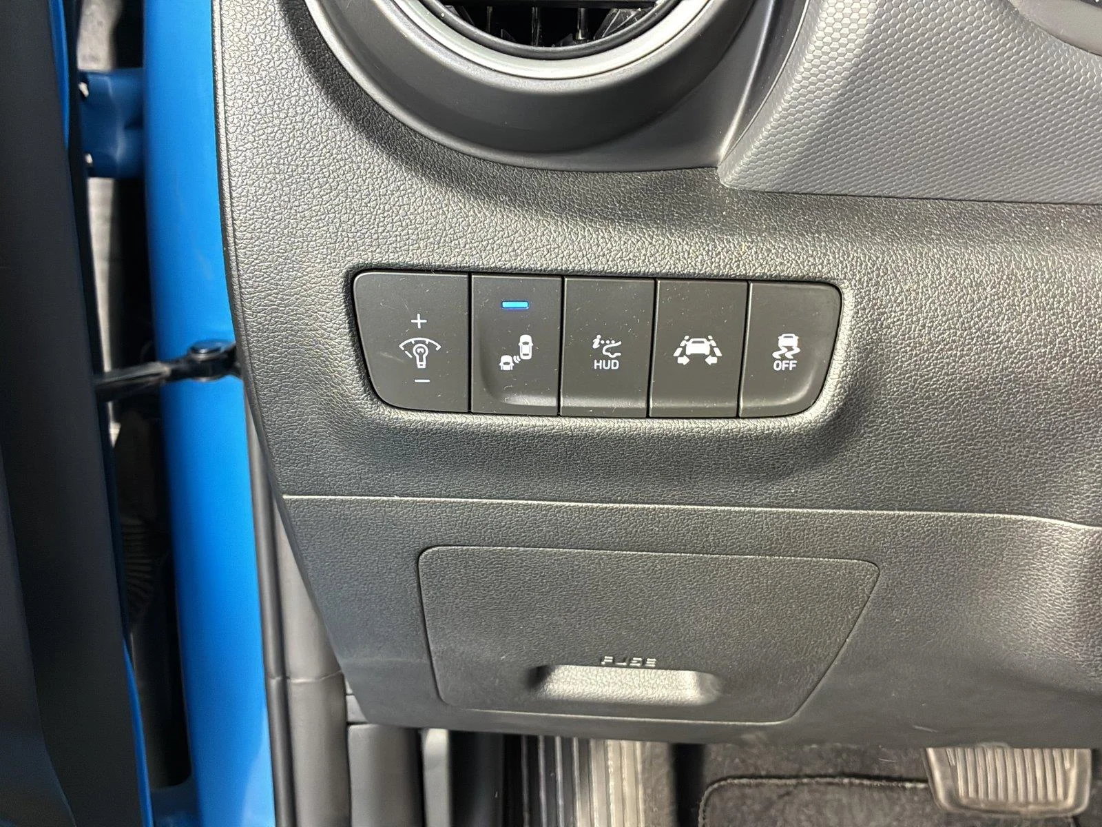 Used 2020 Surf Blue Hyundai Ultimate image 20