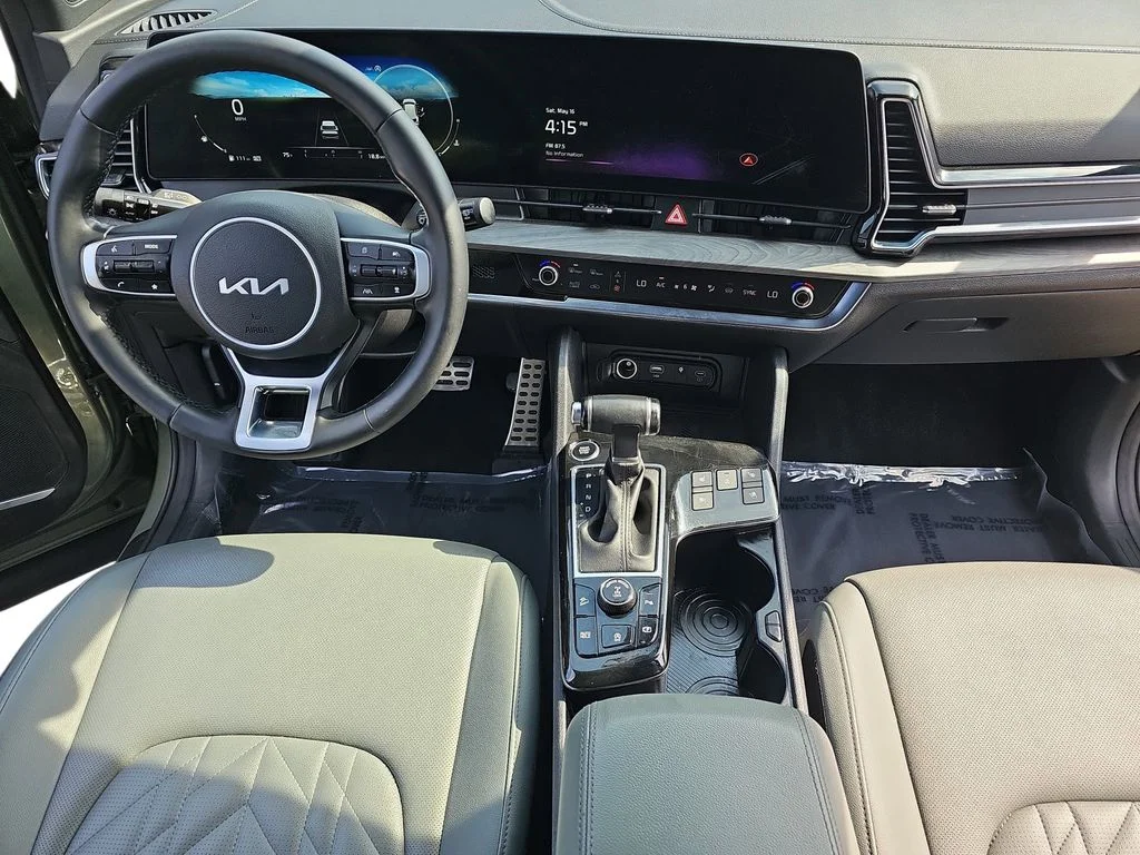 Used 2023 Green Kia X-Pro Prestige image 9