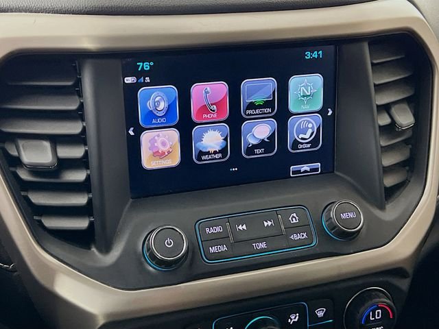2017 GMC Acadia Denali - Photo 17