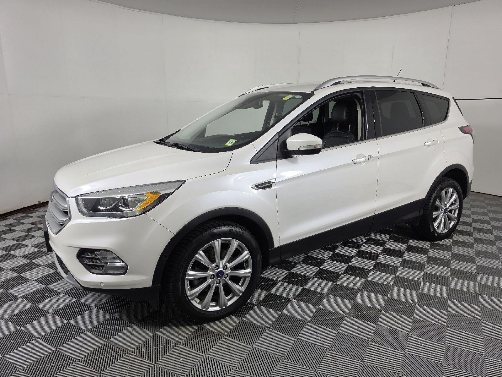 Used 2017 White Platinum Metallic Tri-Coat Ford Titanium image 6