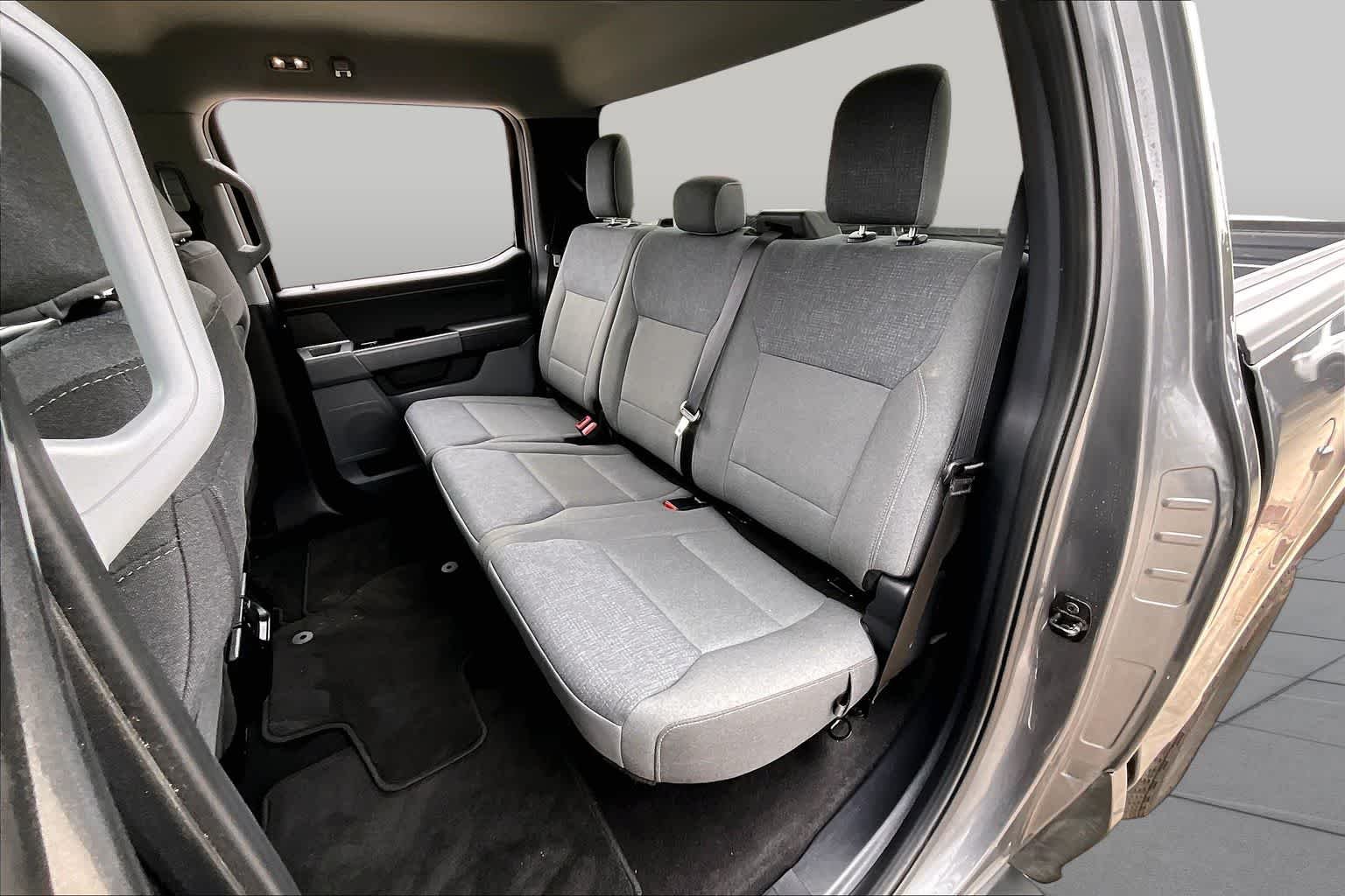 Used 2025 Carbonized Gray Ford XLT image 21