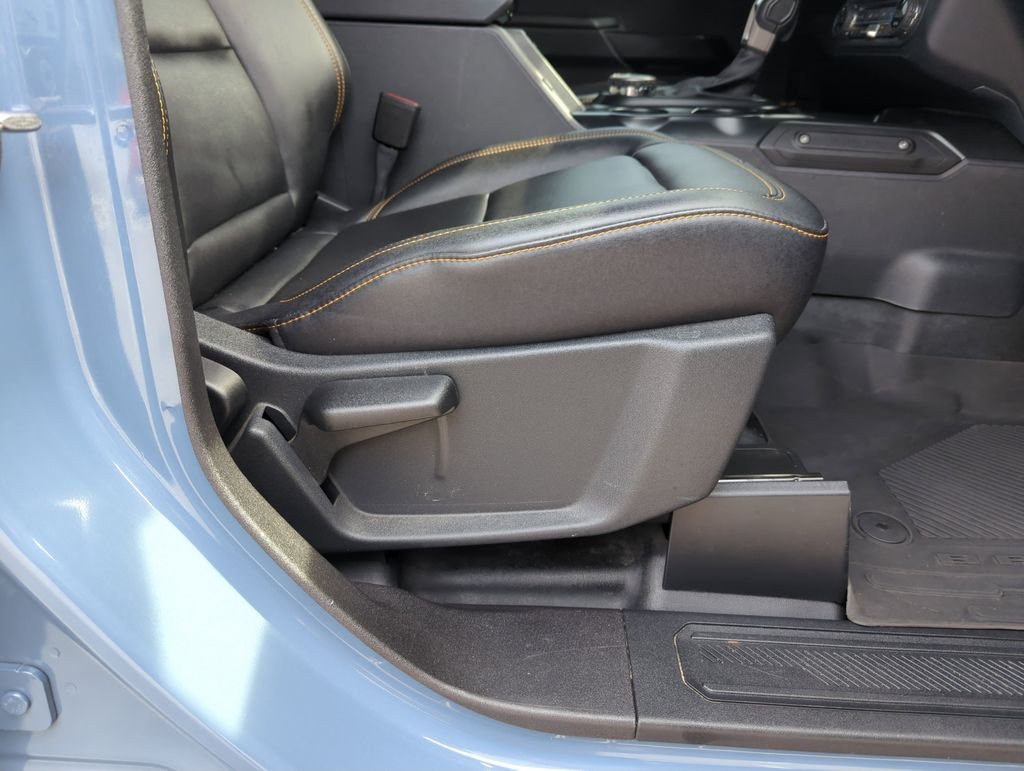 Used 2024 Gray Ford Badlands image 35