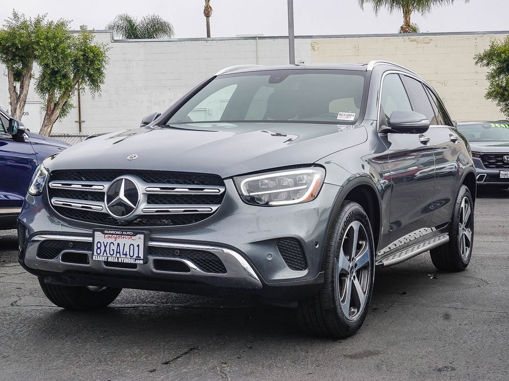 Used 2021 Gray Mercedes-Benz GLC 300 image 3