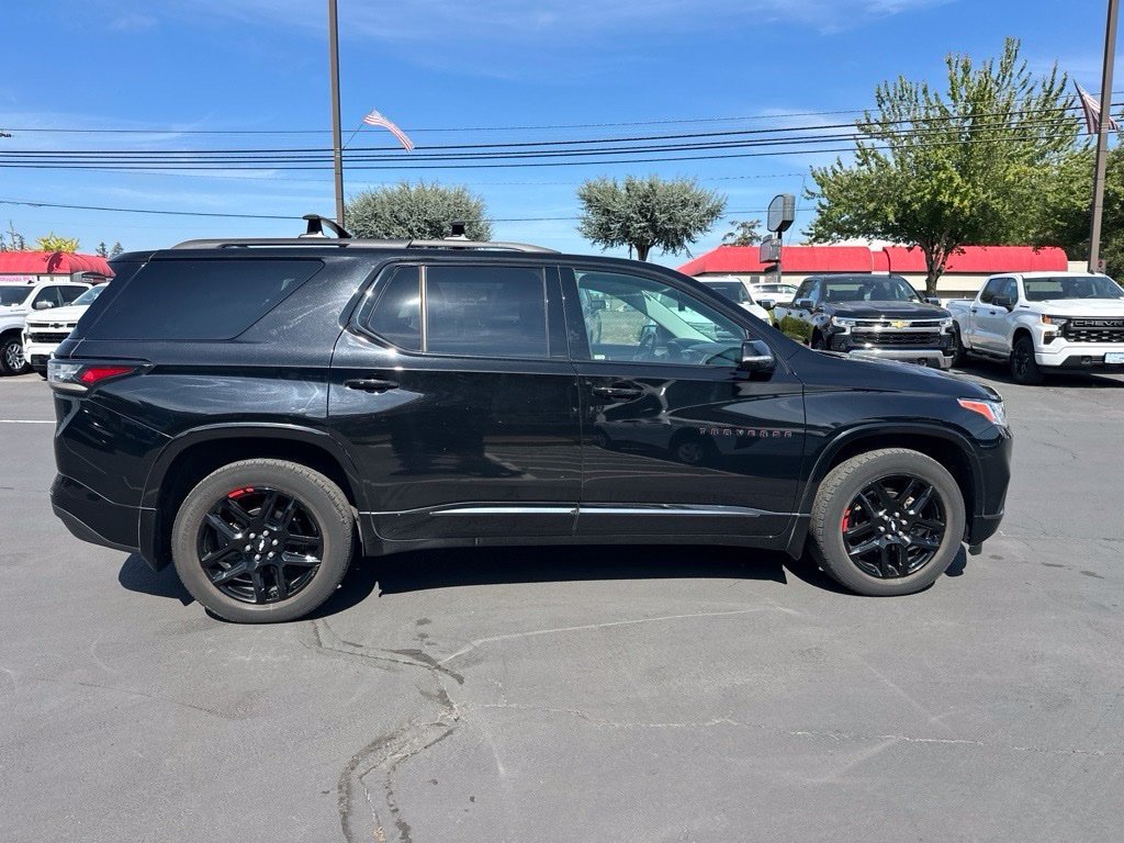 Used 2019 Mosaic Black Metallic Chevrolet Premier image 5