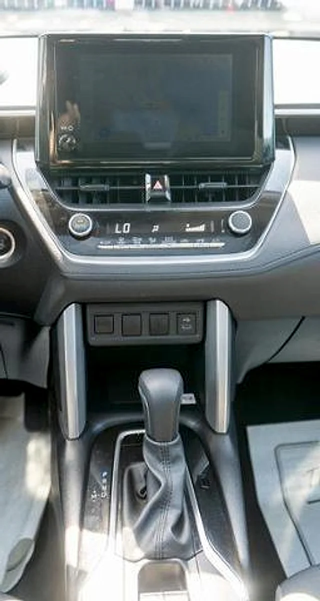 Used 2023 Cypress Toyota LE image 16