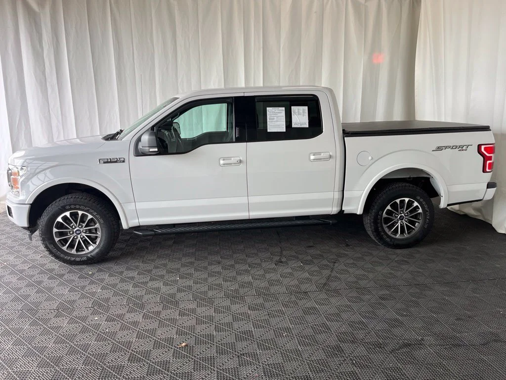 Used 2018 White Ford XLT image 24
