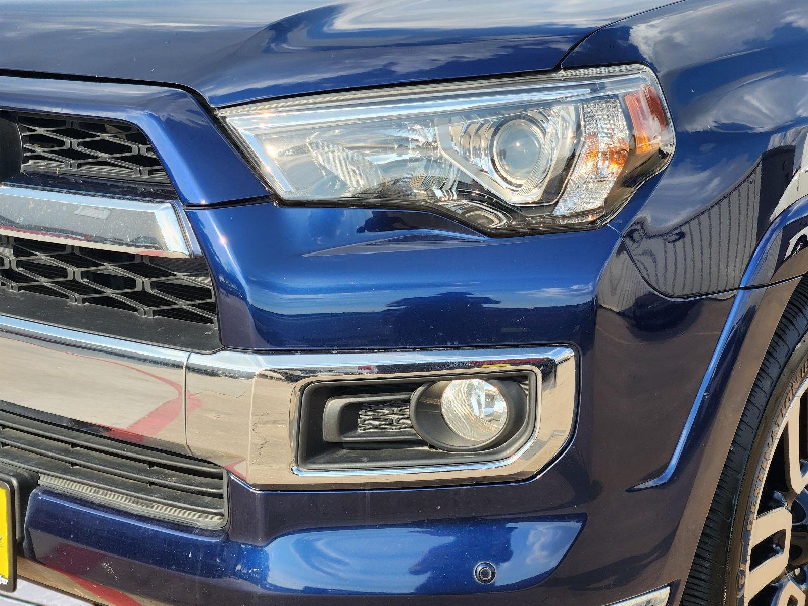 2018 Toyota 4Runner photo 8 of 34