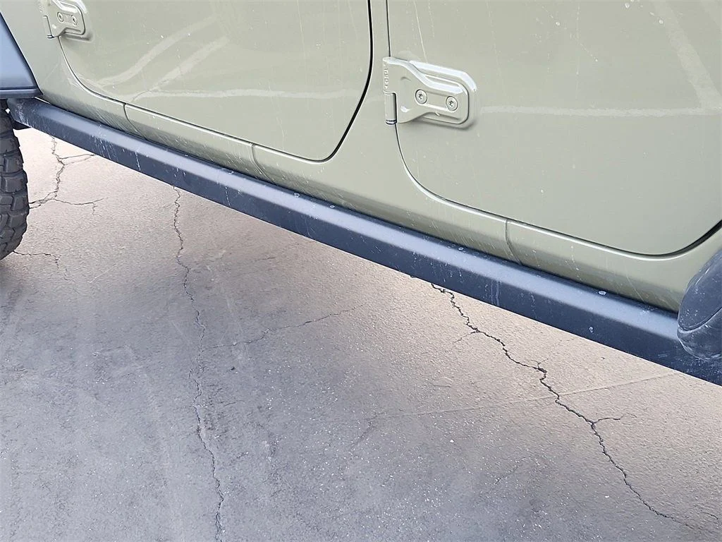 2025 Jeep Wrangler 4-Door Rubicon - Photo 20