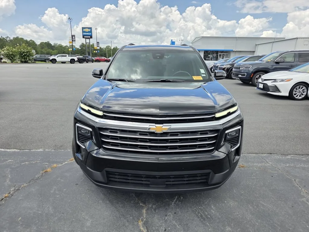 Used 2026 Mosaic Black Metallic Chevrolet LT image 8