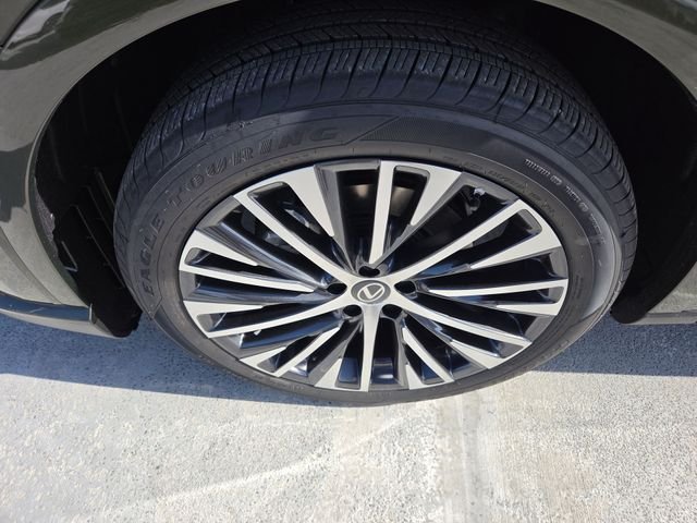 New 2026 Nori Green Pearl Lexus PREMIUM PLUS image 10