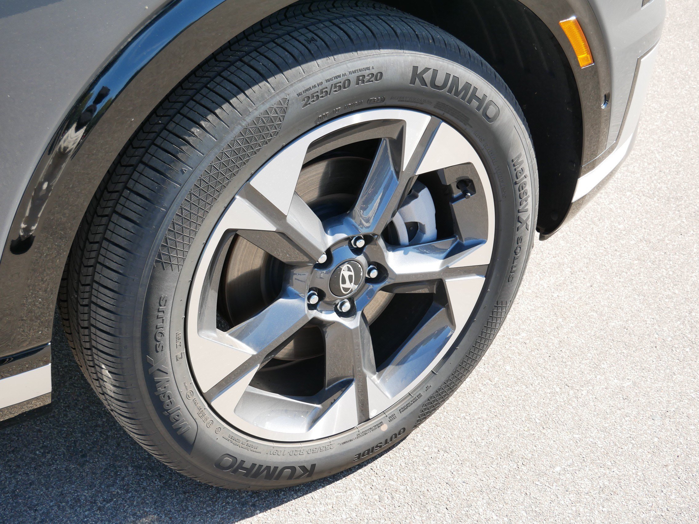 2026 Hyundai Palisade Limited - Photo 15