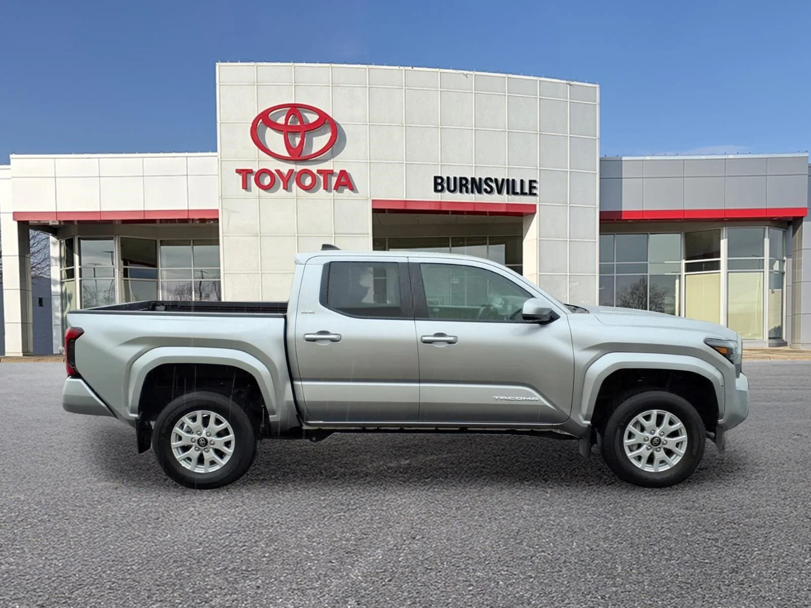 Certified 2024 Toyota Tacoma SR5 with VIN 3TMLB5JN4RM021488 for sale in Burnsville, Minnesota