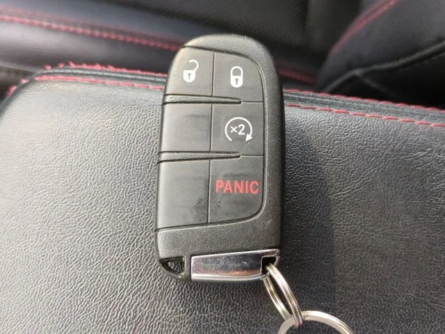 Used 2018 Black Jeep Trailhawk image 29