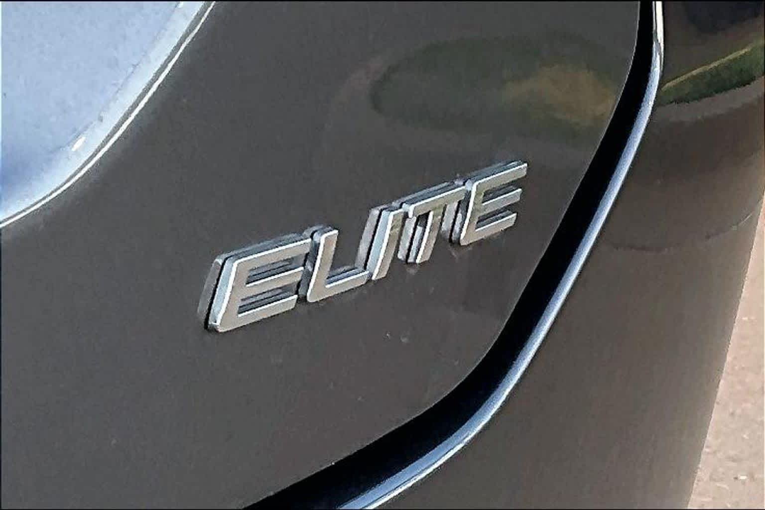 Certified Used 2025 Modern Steel Metallic Honda Elite image 10