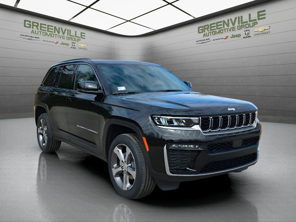 New 2026 Diamond Black Crystal Pearlcoat Jeep Limited image 10