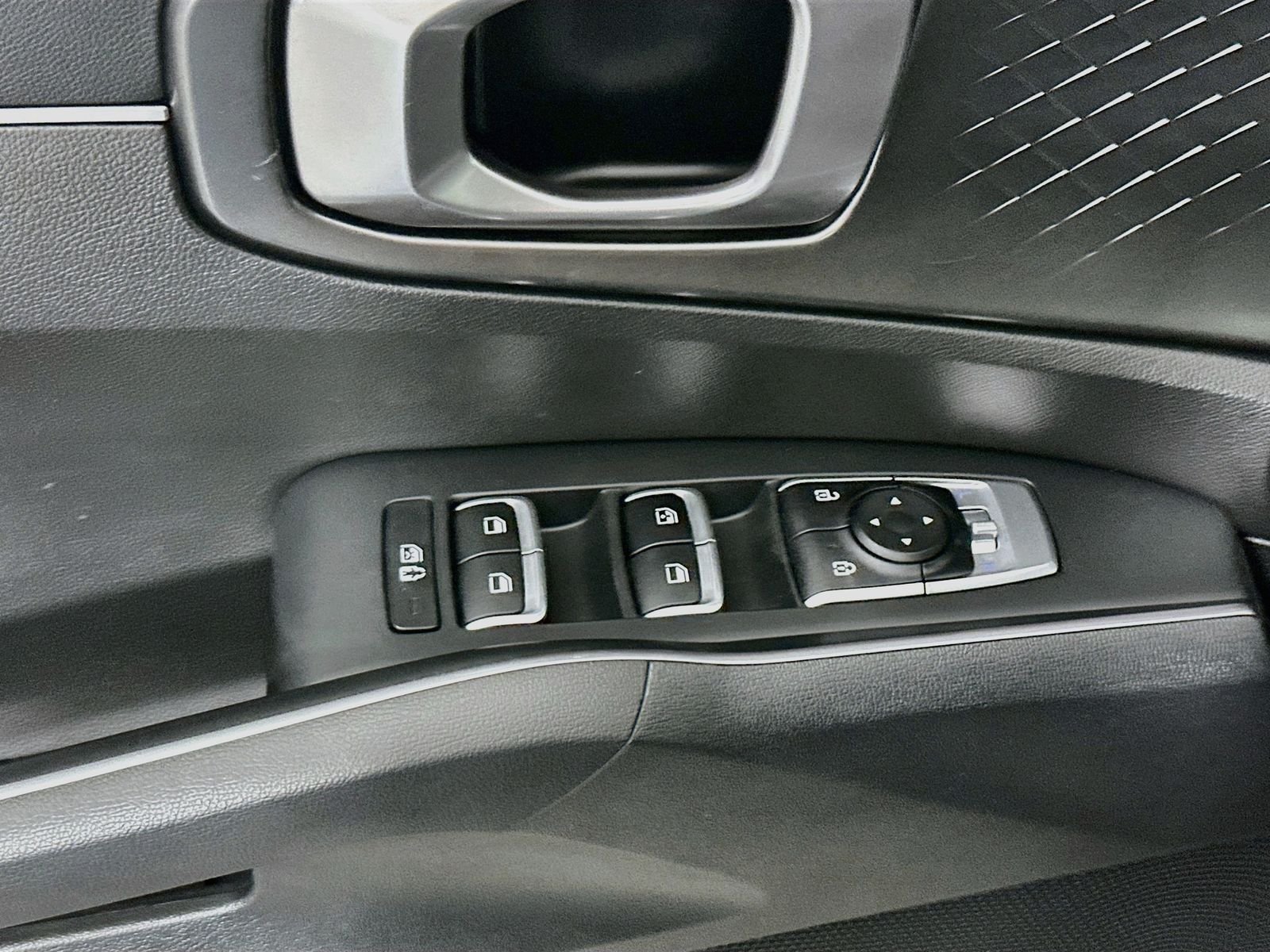 Used 2023 Aurora Black Kia EX image 18
