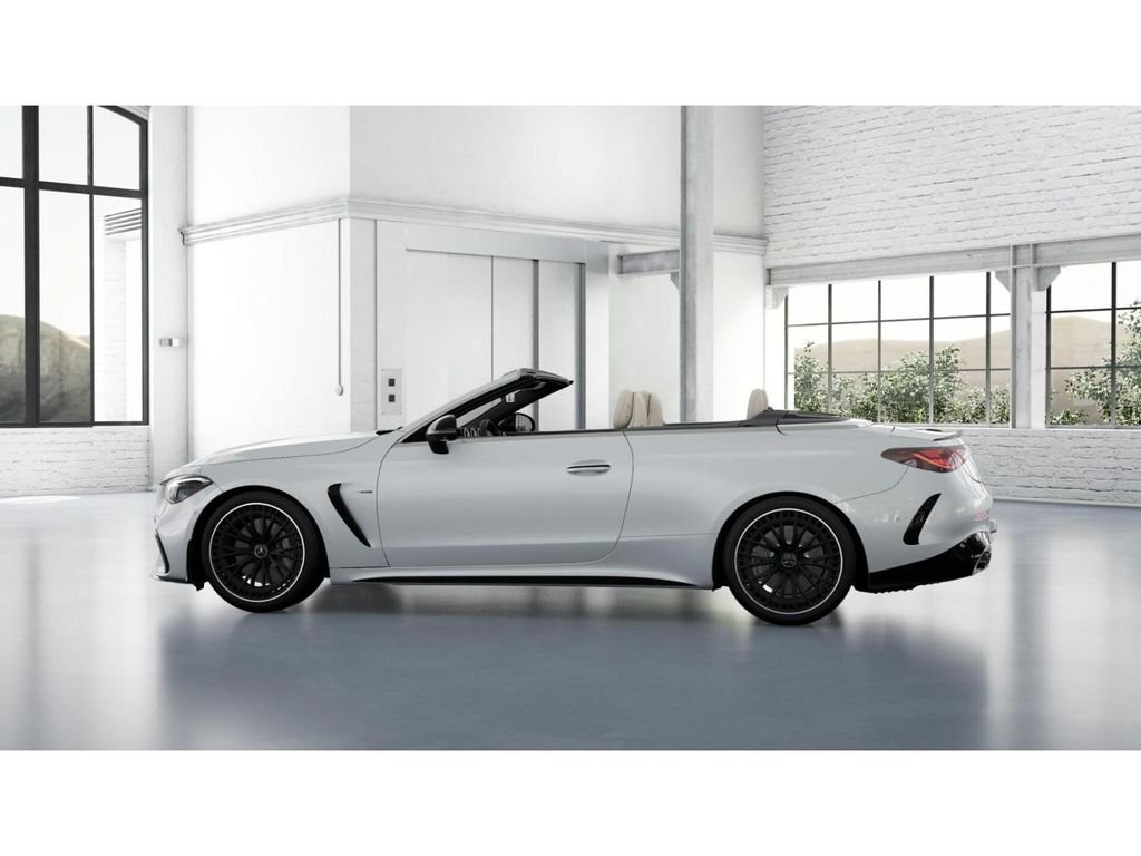 New 2027 MANUFAKTUR Moonlight White Metallic Mercedes-Benz CLE 450 4MATIC® image 33