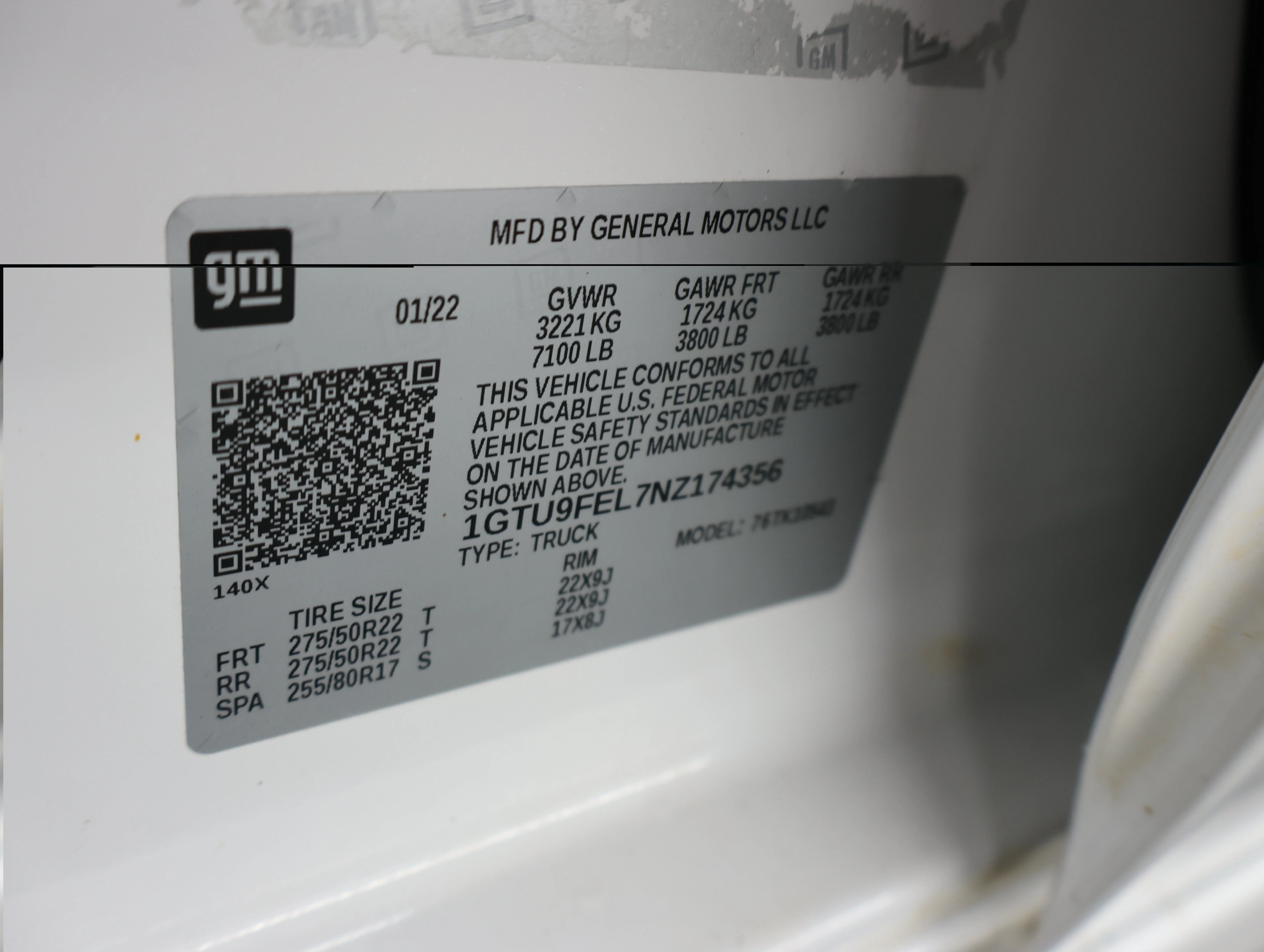 Used 2022 White Frost Tricoat GMC Denali image 66