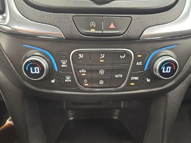 Used 2024 Summit White Chevrolet LT image 24