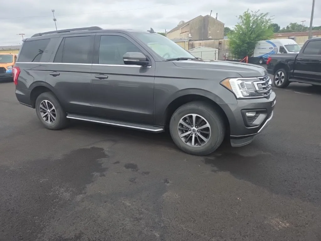 Used 2020 Magnetic Ford XLT image 12