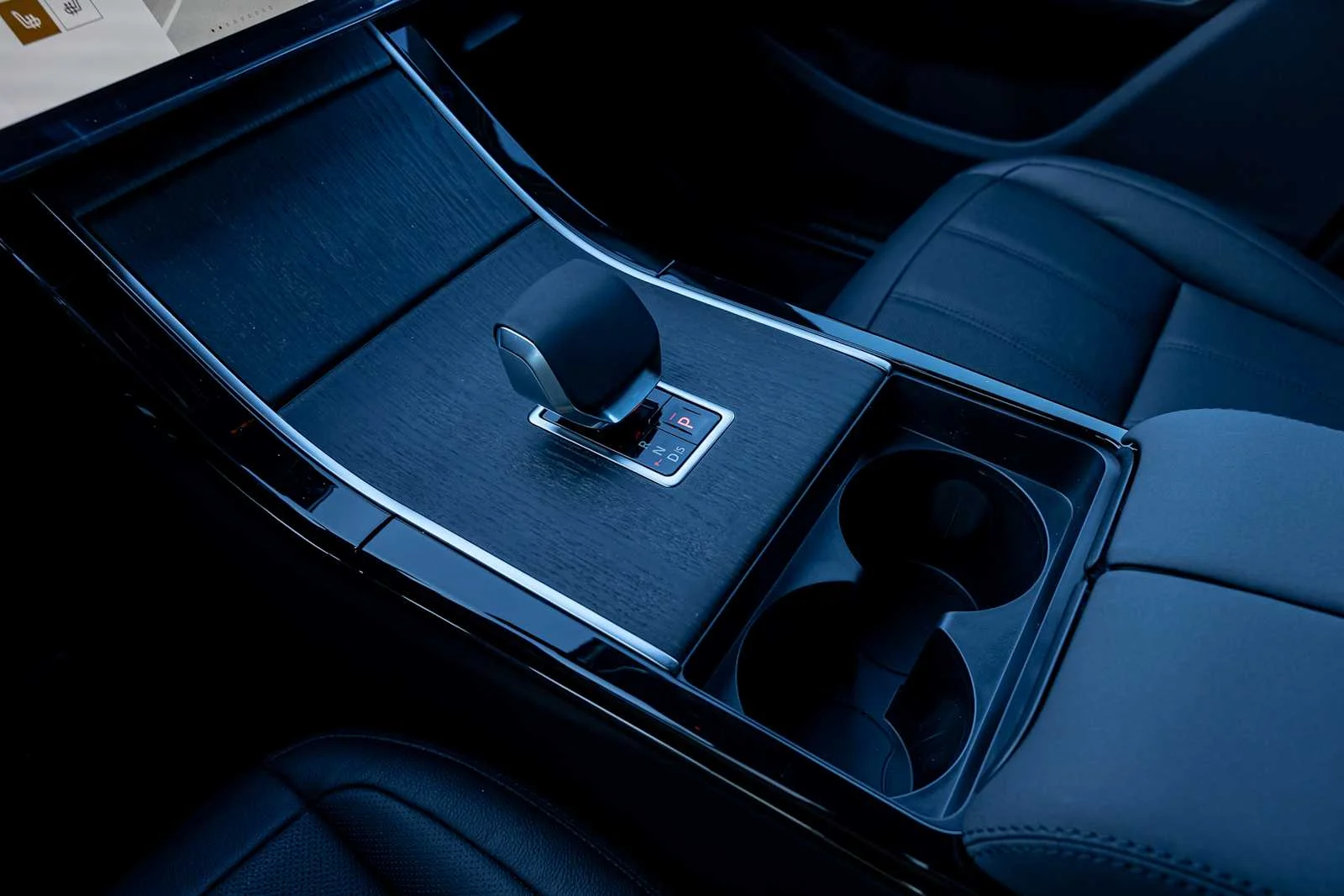 2026 Land Rover Range Rover Evoque Dynamic SE - Photo 21