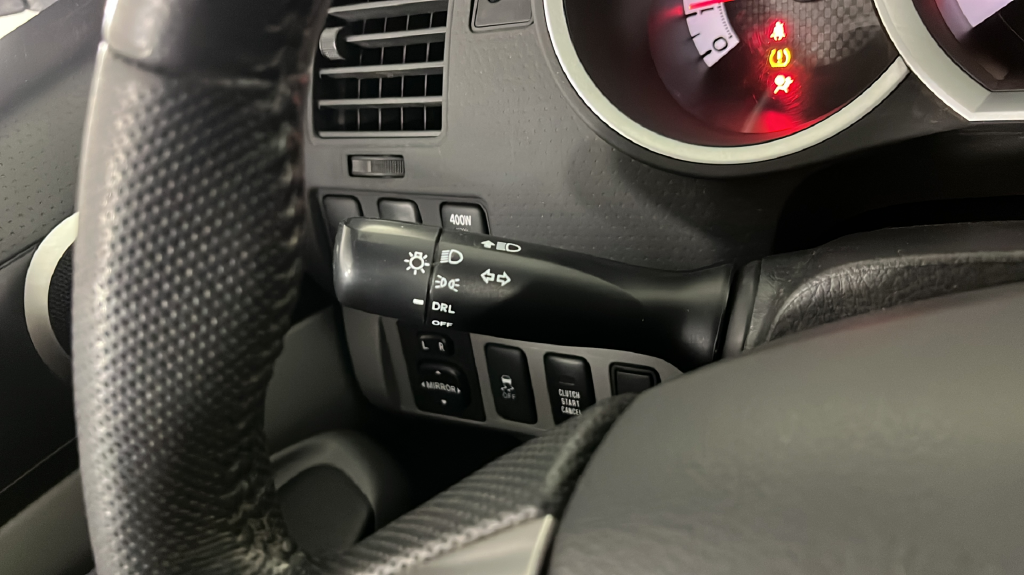 Used 2015 Gray Toyota Base image 27