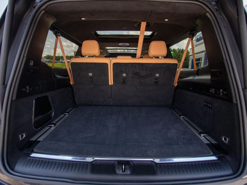 Used 2025 Black Jeep Series III image 15