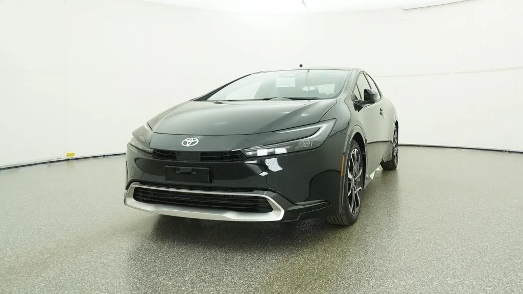 New 2026 Midnight Black Metallic Toyota XSE Premium image 31
