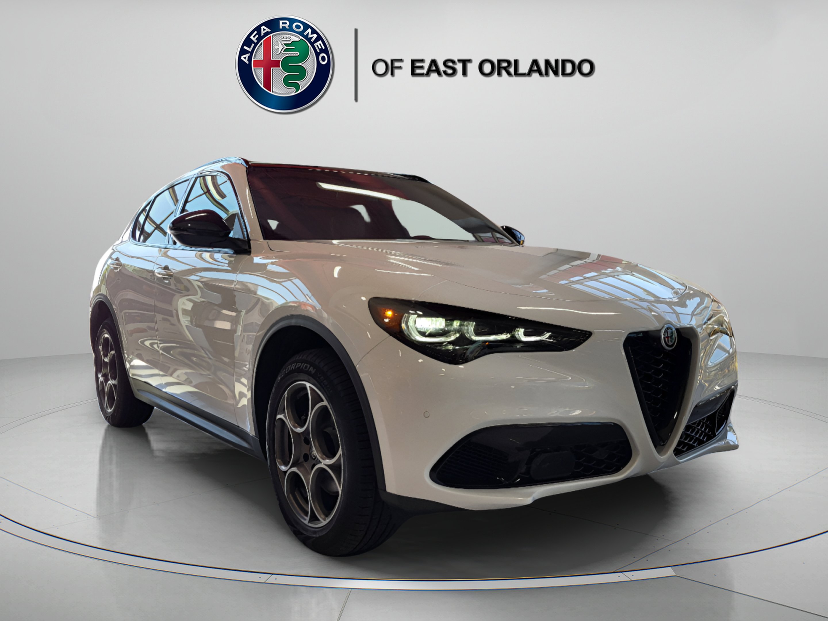 New 2025 Milano White Alfa Romeo SPRINT image 1