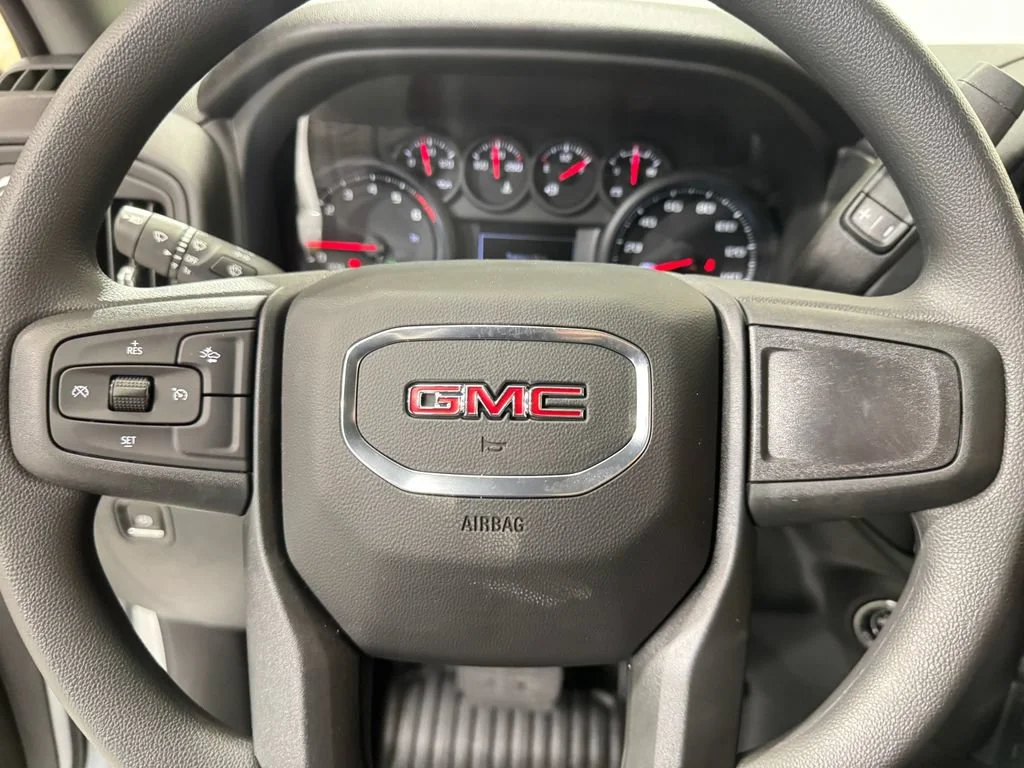 New 2026 Summit White GMC Pro image 15