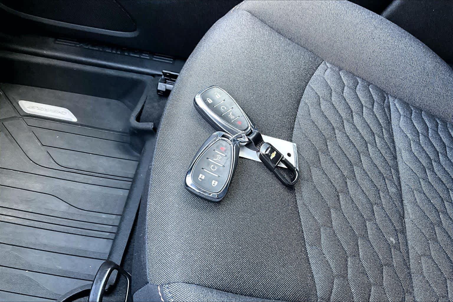 Used 2020 Nightfall Gray Metallic Chevrolet LT image 14