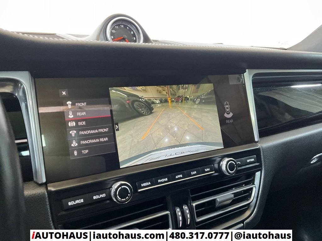 2021 Porsche Macan S - Photo 31