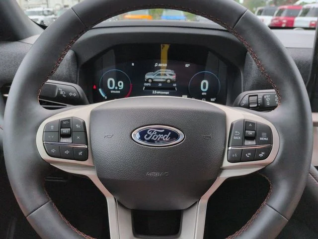 New 2027 Blue Ford 4DR RWD ACTIVE image 29