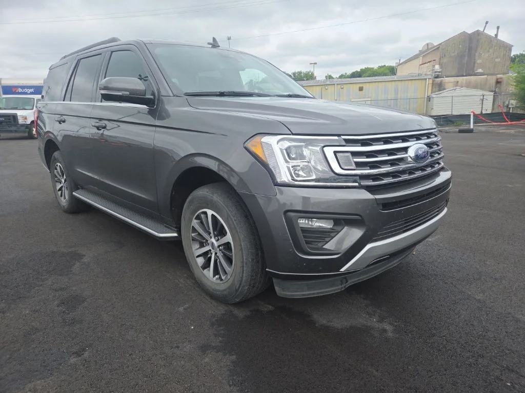 Used 2020 Magnetic Ford XLT image 1