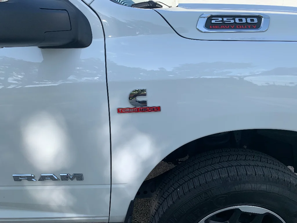 Used 2026 Bright White Clearcoat Ram Laramie image 33