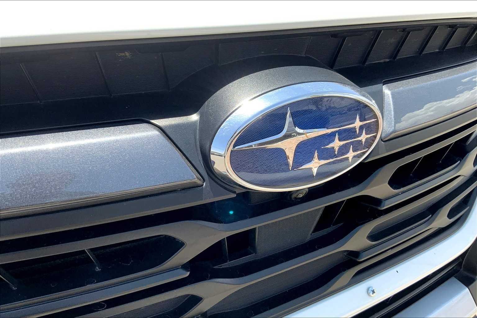 Used 2023 Crystal White Pearl Subaru Touring image 29