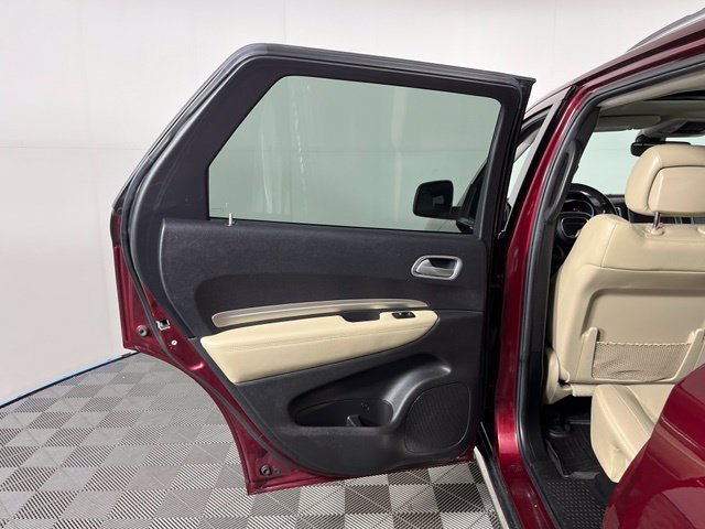 Used 2019 Red Dodge SXT Plus image 37