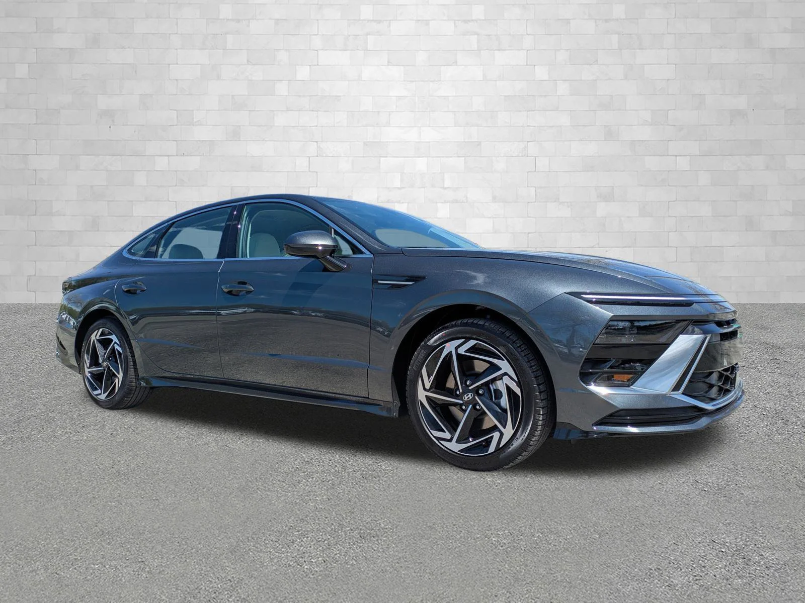 2026 Hyundai Sonata SEL AWD's photo